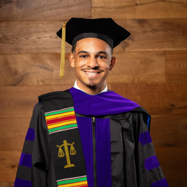 ‘I wasn’t doing it alone’: Students find mentorship and direction in Maine Law’s 3+3 Program”